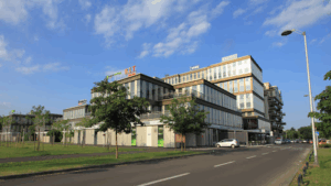 Naziv tvrtke je Ivicom Consulting d.o.o