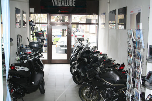 Naziv tvrtke je Yamaha Sibeg
